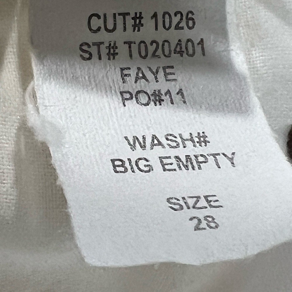 New Trave Faye Off White Jeans Size 28 Raw Hem Split Seam 5 Pocket NWOT - Picture 10 of 11
